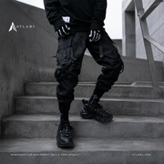 男款多口袋 techwear 貨物褲
