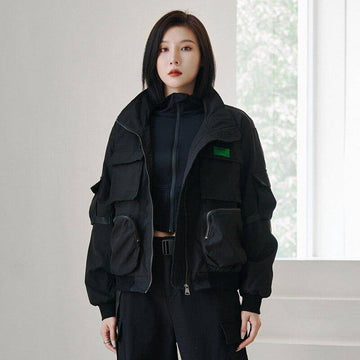 Women's Solid Black Cargo Pockets Techwear Jacket - ATLAS 1