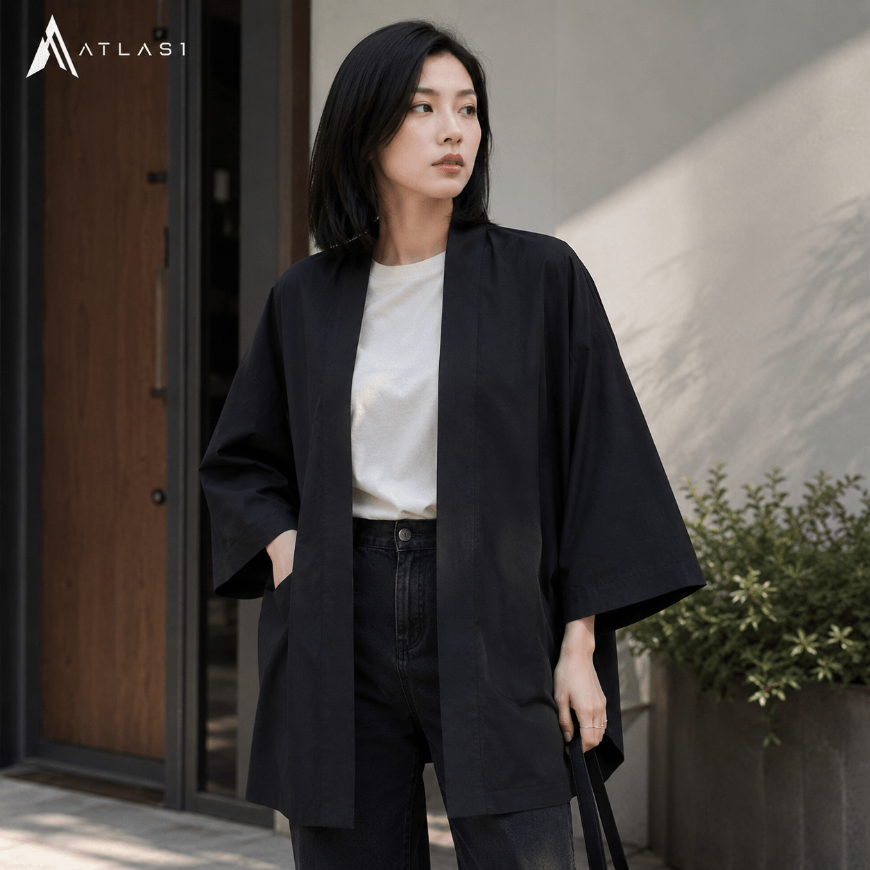Women's Solid Color Oversized Techwear Haori – ATLAS 1
