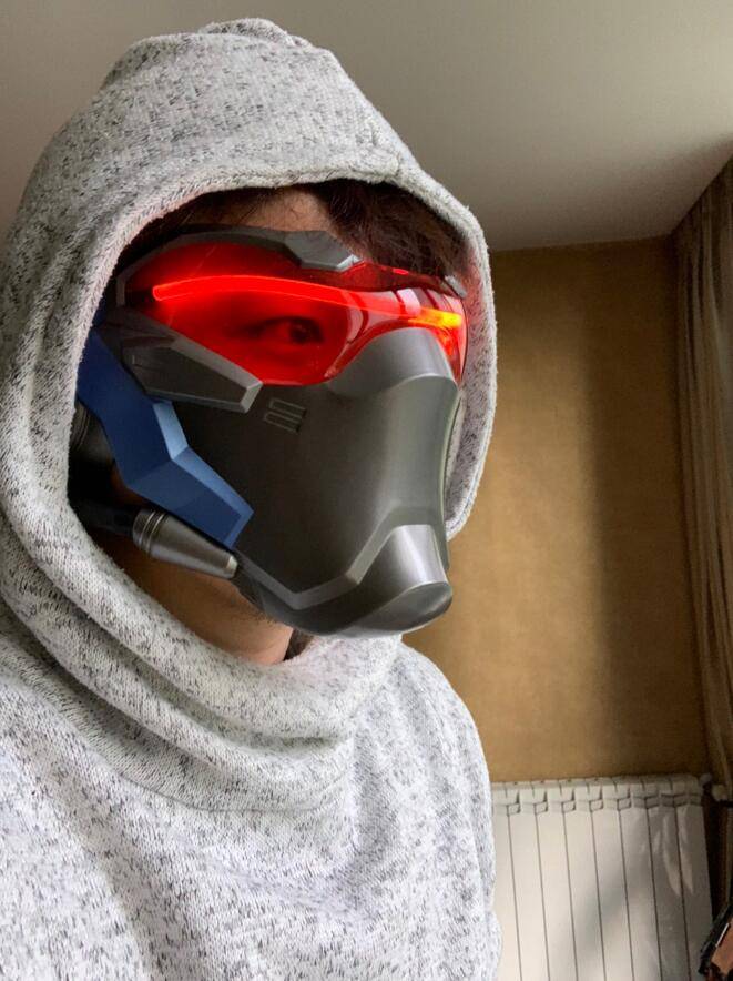 ABS Plastic Soldier 76 Masks With LED Luminous Cosplay Soldier76 Mask With Light Soldier 76 Costume Without Battery Airsoft 