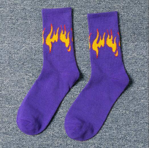 Burning flame socks men and women cotton European and American street hip hop Harajuku couple skateboard white Novelty socks color: lw0595x size: EU 37-42 (US 6-8.5) 