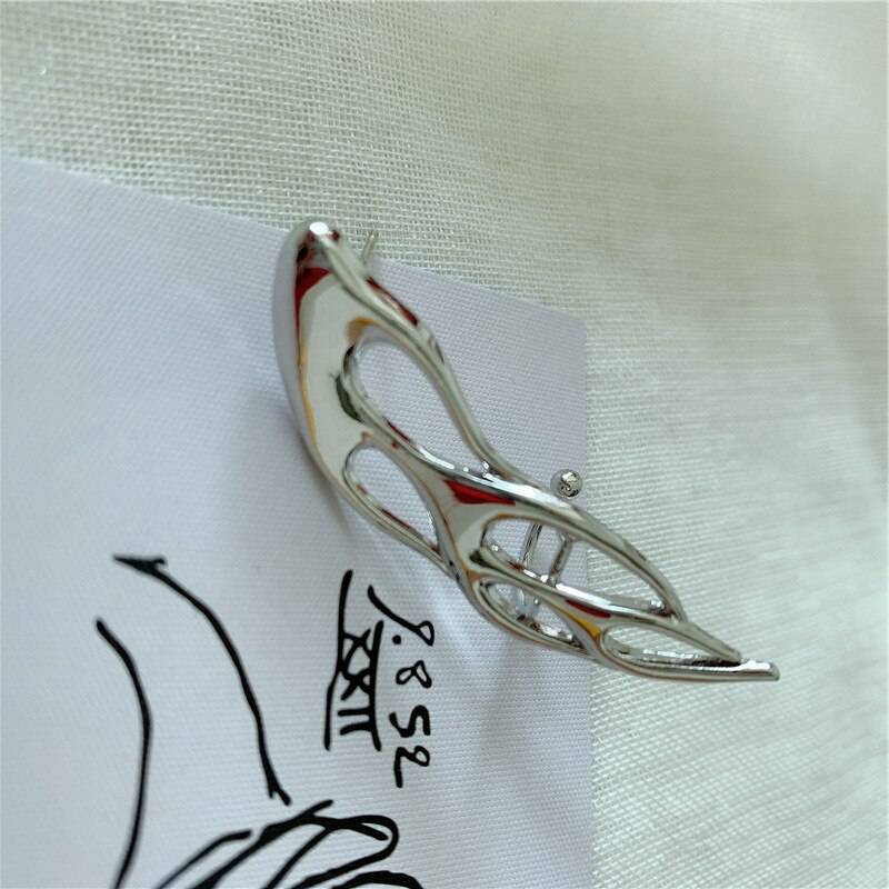 European and American niche design metal flame-shaped personal ear bone clip net red ins tide couple wild earrings jewelry Metal Color: A 