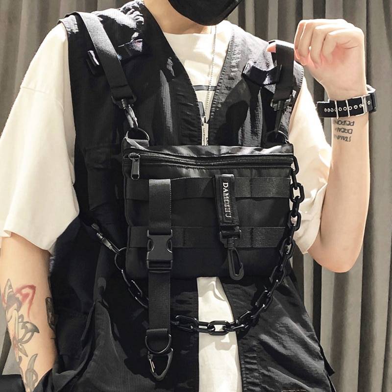 Functional Tactical Chest Bag For Men Fashion Bullet Hip Hop Vest Streetwear Bag Waist Pack female Black Wild Chest Rig Bag 