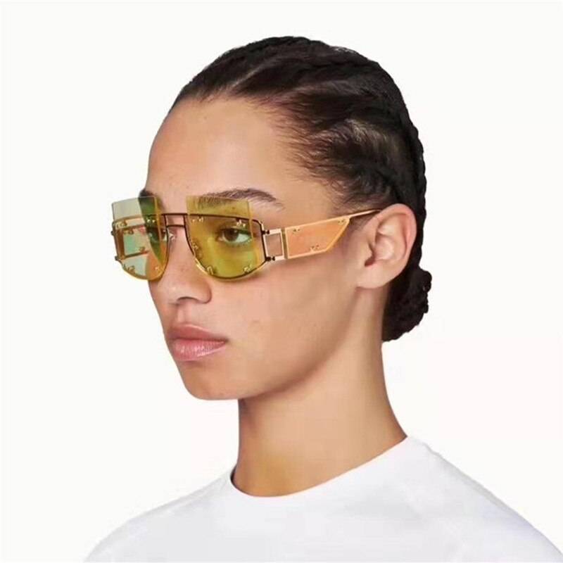Futuristic Fashion Square Sunglasses Women New Oversized Shades Glasses Luxury Brand Metal Rivet Trend Unique Female Eyewear 