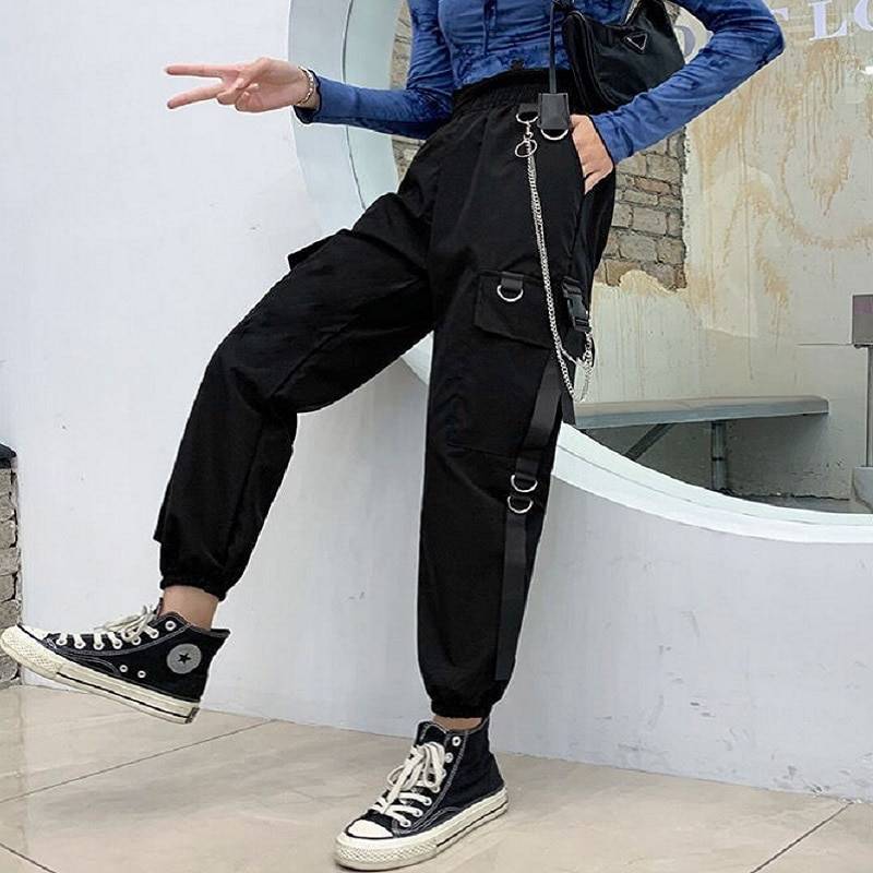 Gothic Women Black Cargo Pants Harajuku Punk Chain Trousers Female Hip Hop Mall Goth Streetwear Techwear Egirl Grunge Women's Techwear Cargo Pants Women's Techwear Pants Black Techwear Cheap Techwear Techwear Fashion &amp; Clothing Techwear for Girls Techwear for Women 