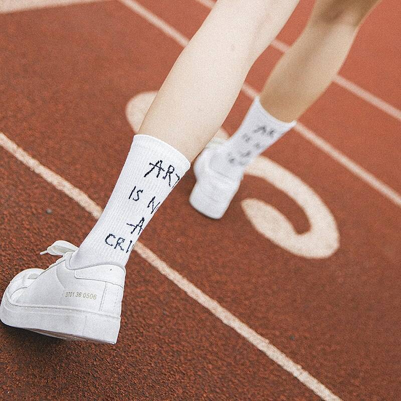 Harajuku Letter Vintage Patterned Socks Women Fashion Funny Skatebord Cool Socks Female Casual Cotton Short Sock Hipster Sox 