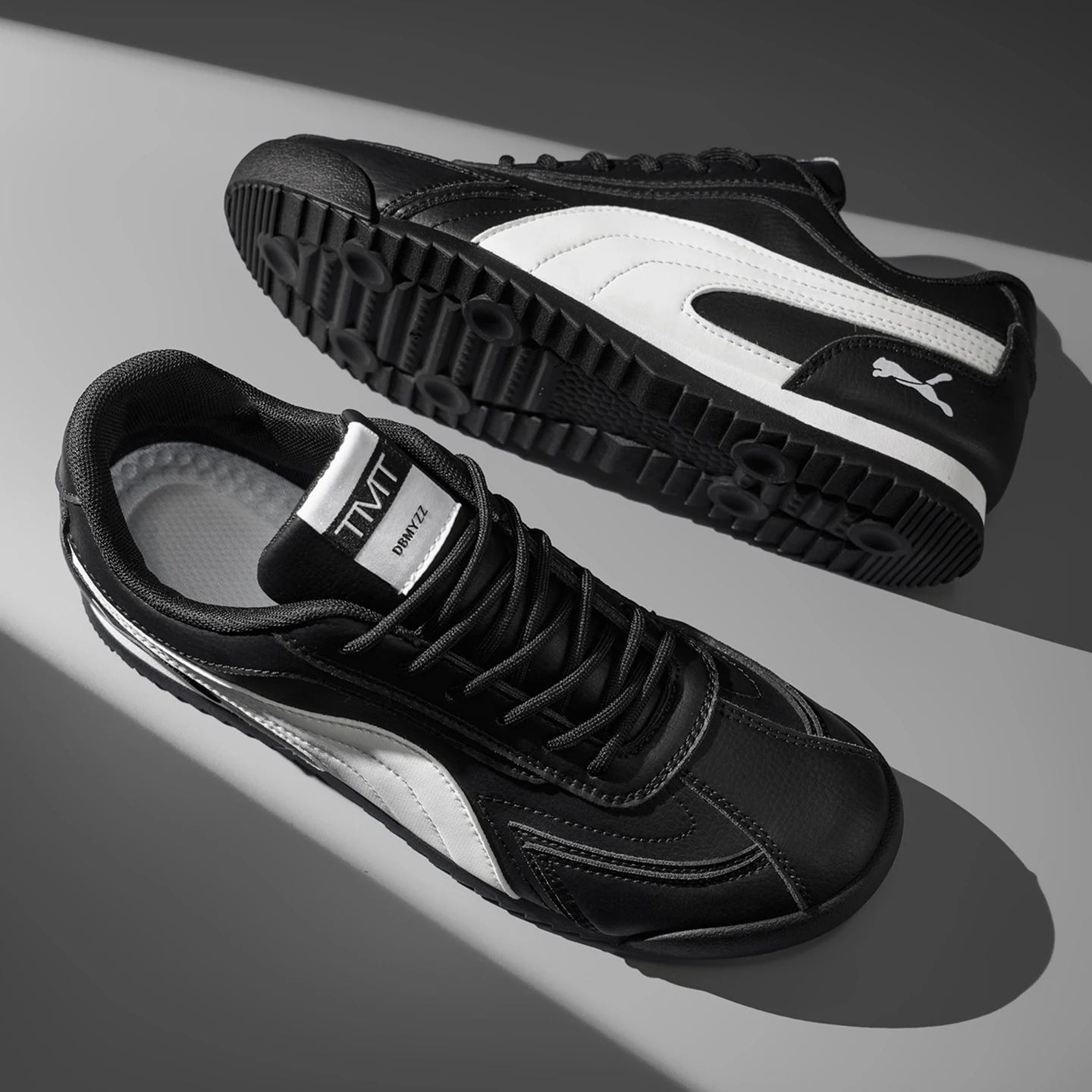 Men's Techwear Lightweight Sports Running Sneakers
