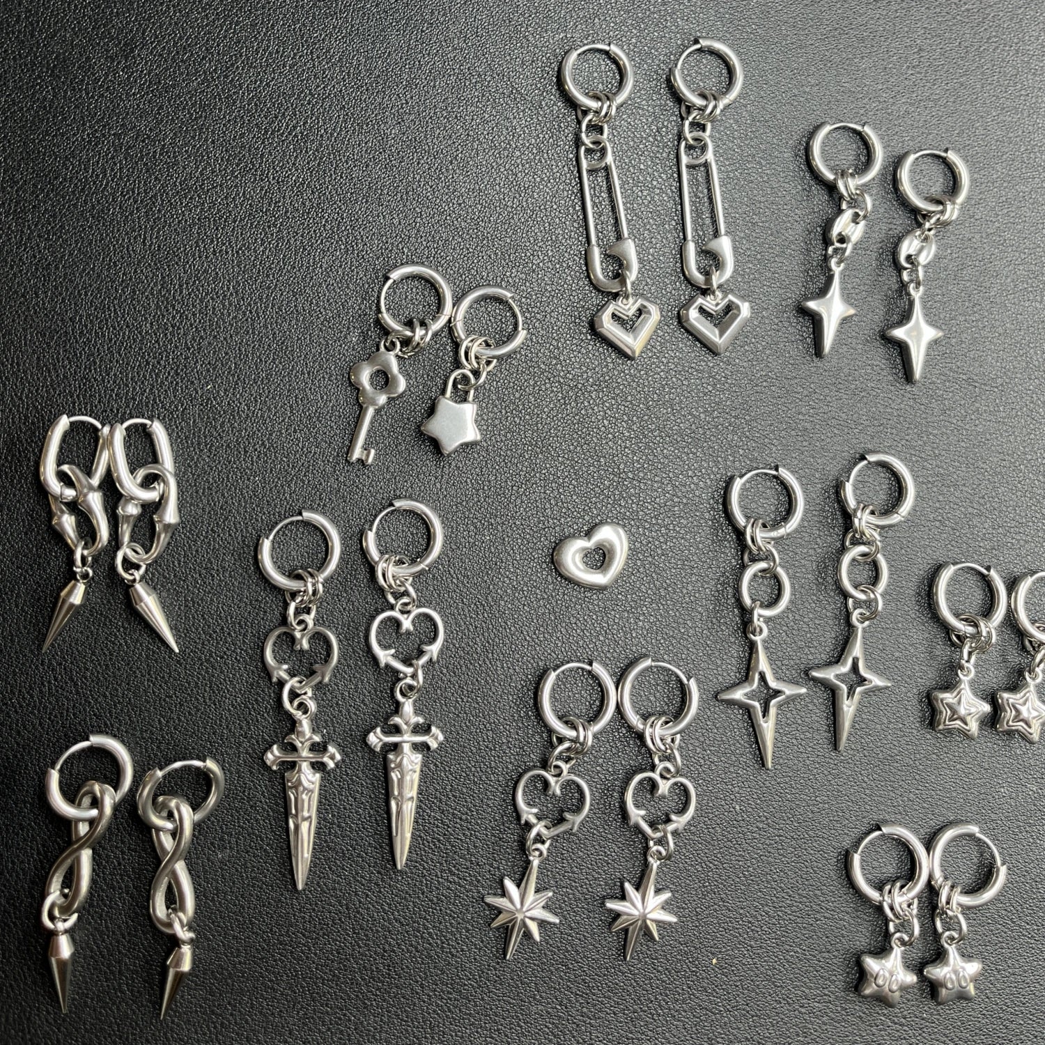 
Punk Grunge Rivet Chain Drop Earrings
