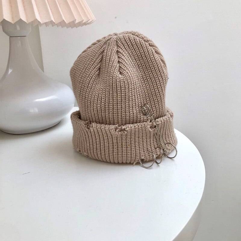 Winter Punk Harajuku Hole Skullies Women Warm Fashion Knitted Hat Autumn Hip hop Beanies Unisex Basic Cap PJ388 color: Khaki size: One Size 