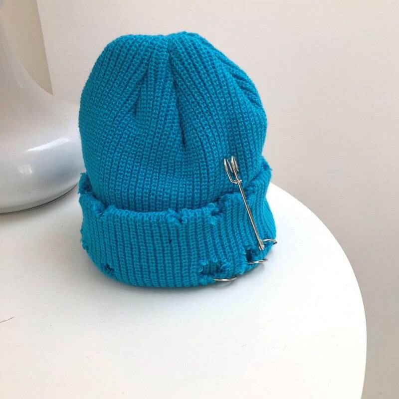 Winter Punk Harajuku Hole Skullies Women Warm Fashion Knitted Hat Autumn Hip hop Beanies Unisex Basic Cap PJ388 color: sky blue size: One Size 