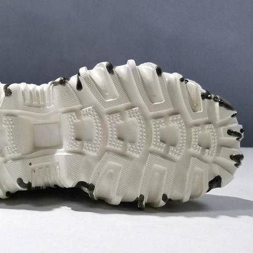 Women&#8217;s Cyber Punk Platform Sneakers 