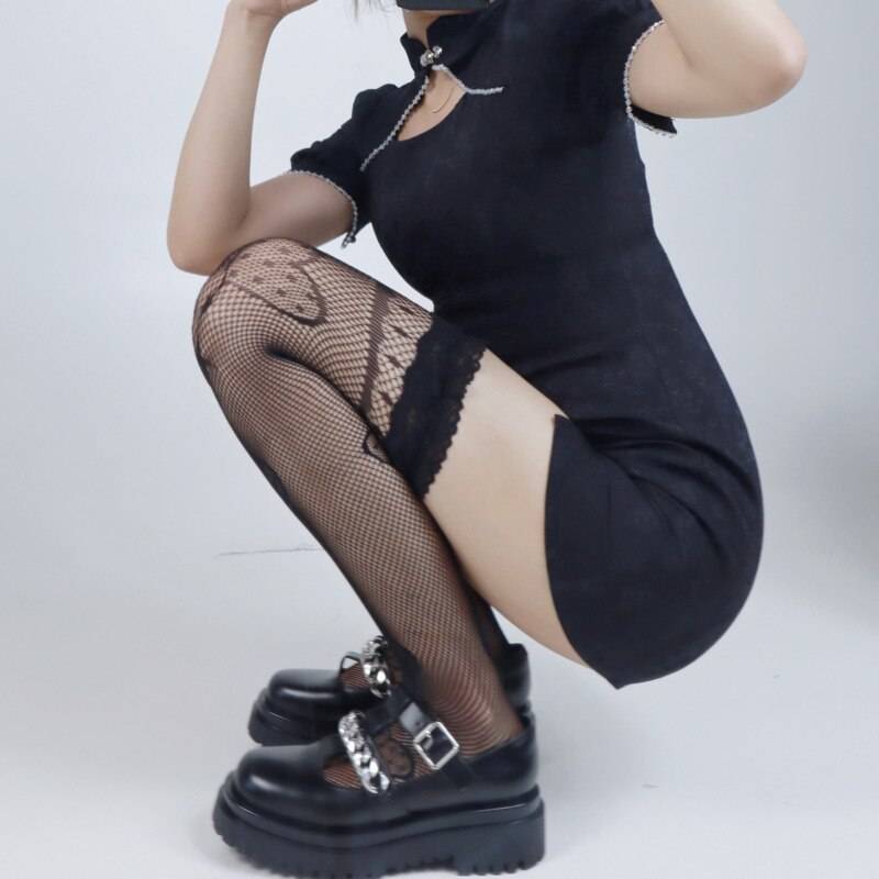 Women&#8217;s Gothic Techwear Heart Patterned Stockings 