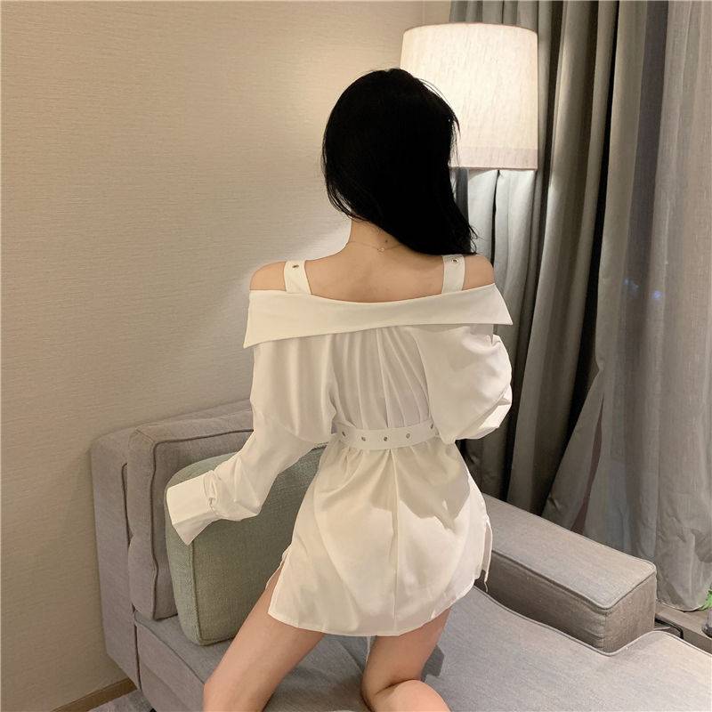 Women&#8217;s Rivet Techwear Shirt Mini Dress with Belt 