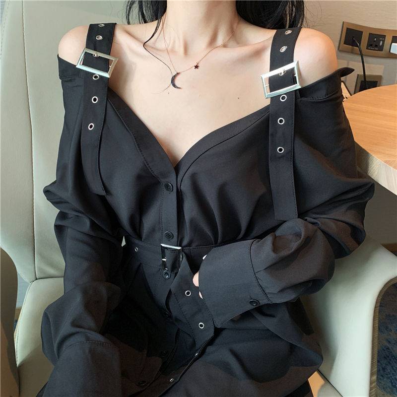 Women&#8217;s Rivet Techwear Shirt Mini Dress with Belt 