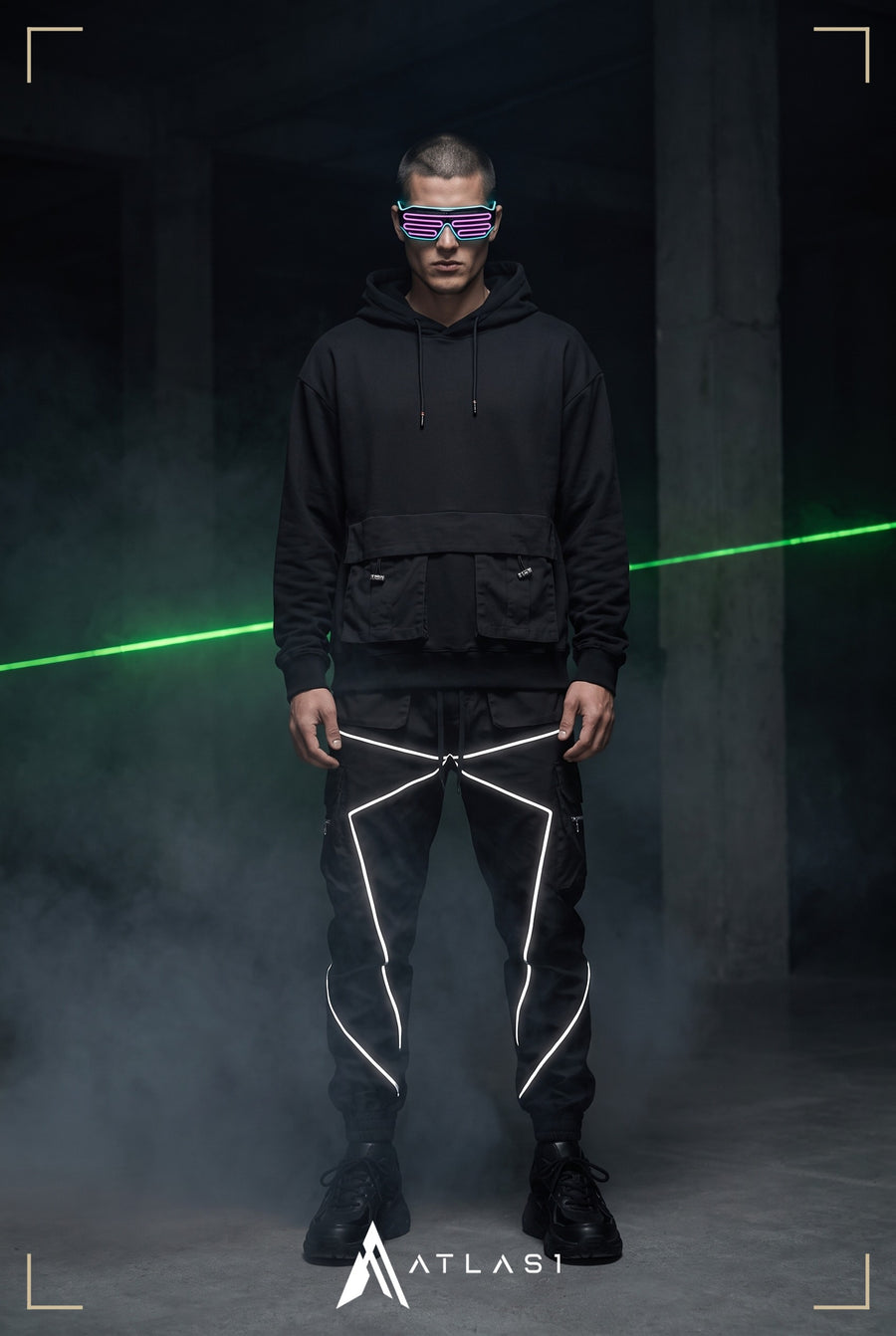 Bassline — ATLAS 1 outfit