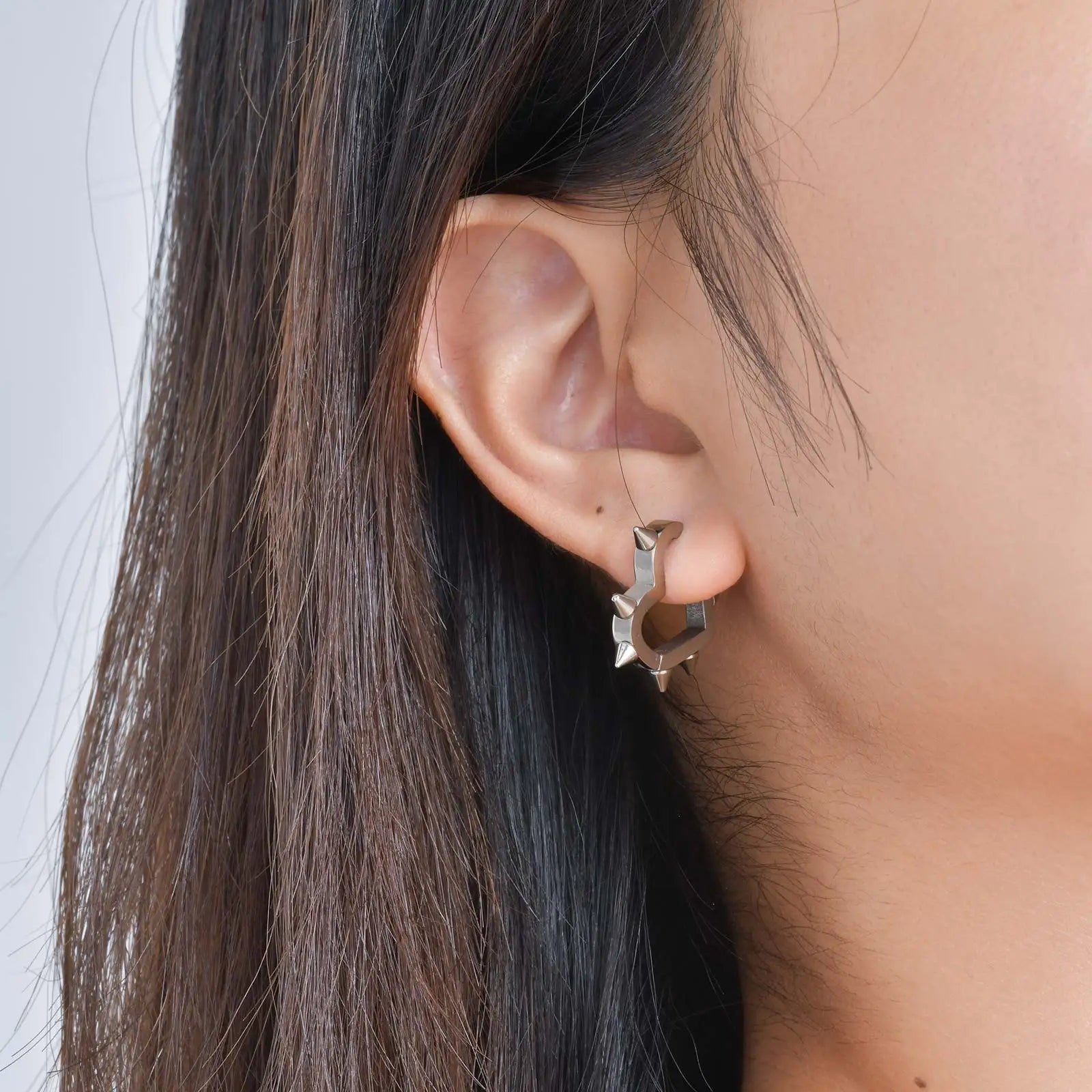 Creative Gothic Punk Rivet Heart Hoop Earrings - ATLAS 1