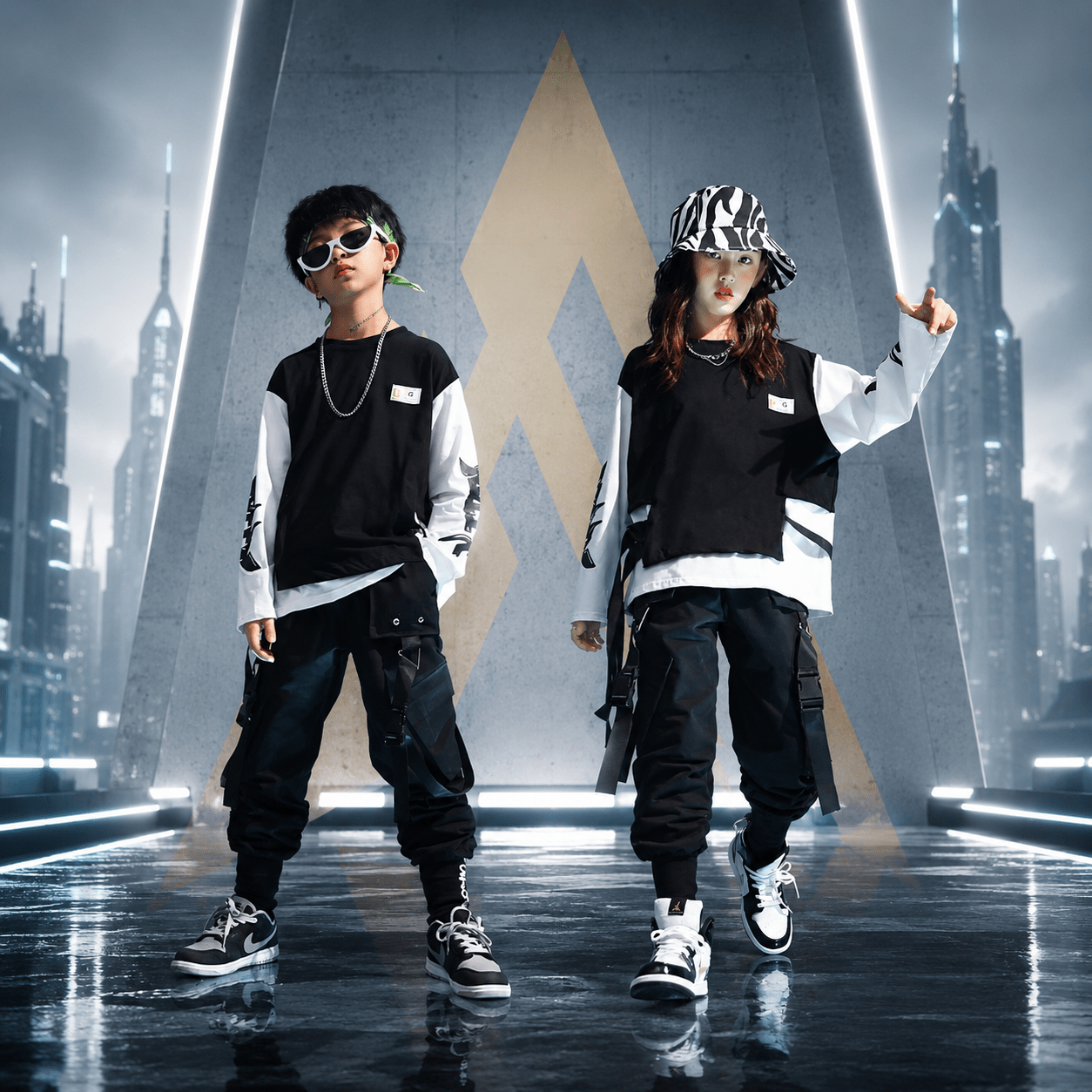 Kid's Black and White Techwear Sweatshirt and Cargo Pants Set - ATLAS 1