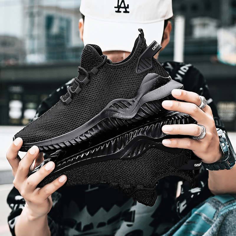 Sepatu Lari Pria Techwear Tanpa Tali — Bahan sintetis berpenampilan kulit