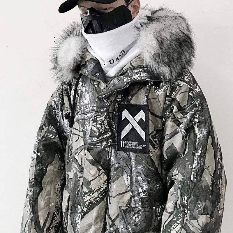 Men's Camouflage Print Oversized Techwear Parka — Hooded design