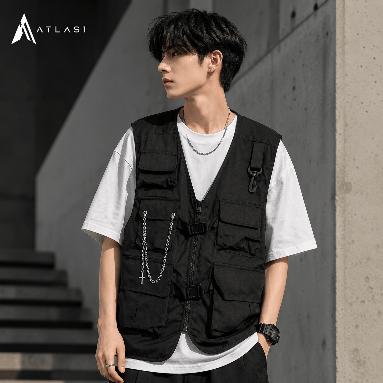 Men's Cargo Pockets Chain Techwear Vest - ATLAS 1