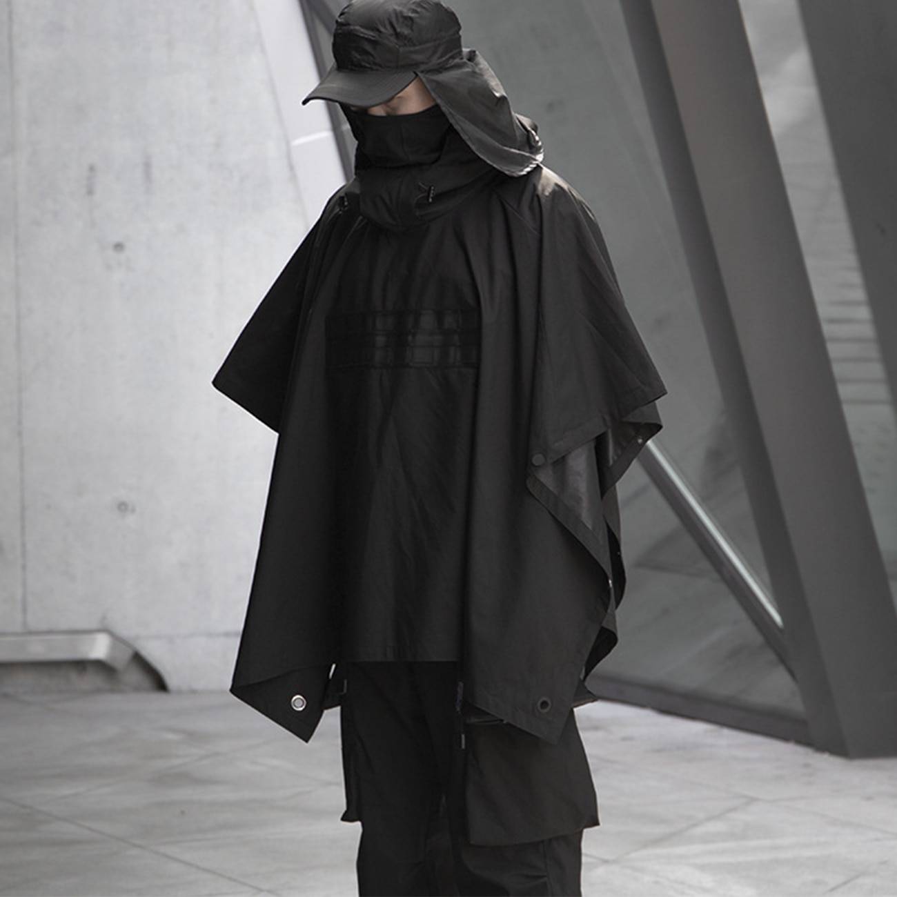 【新品未使用】HEVE Layer Cape BL black Men's Dark Ninja Waterproof Techwear Cape – ATLAS 1