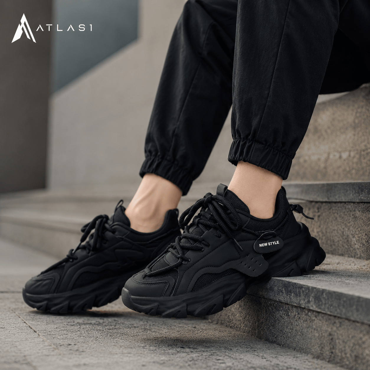 Men's Techwear Breathable Thick Sole Sneakers - ATLAS 1