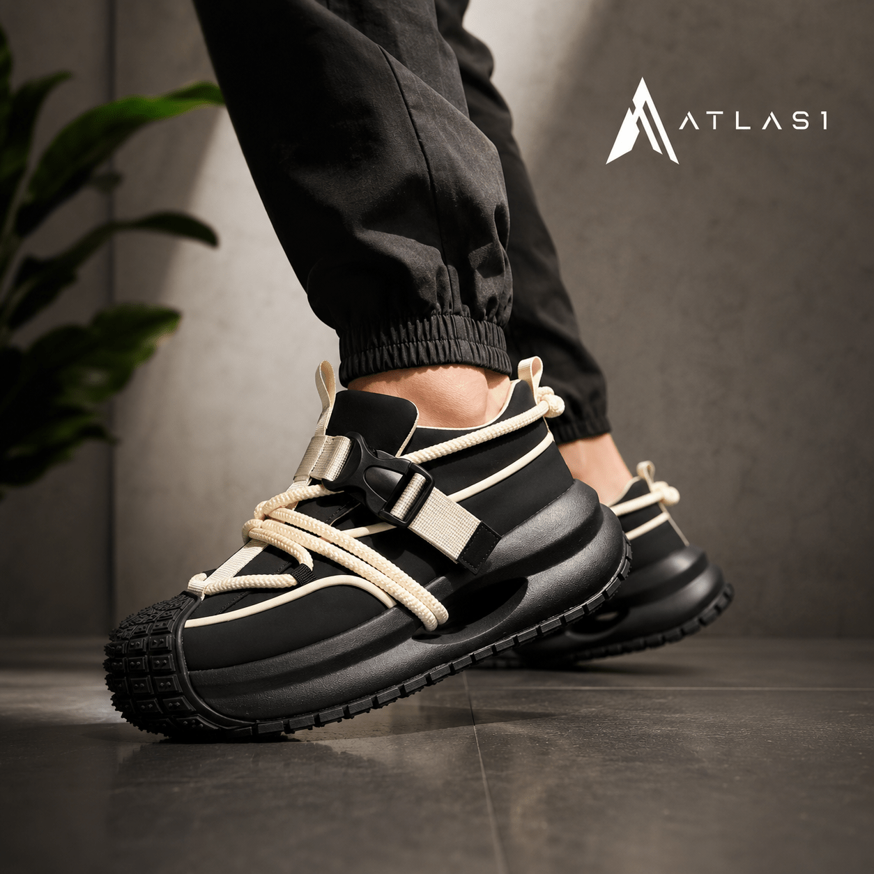 Men's Techwear Luxury Vintage Lace Up Sneakers - ATLAS 1
