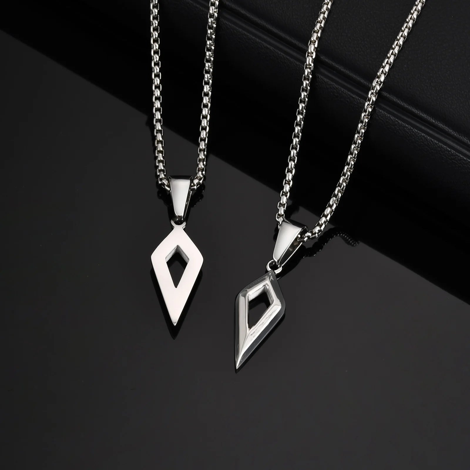 Modern Beveled Star Chain Necklace - ATLAS 1