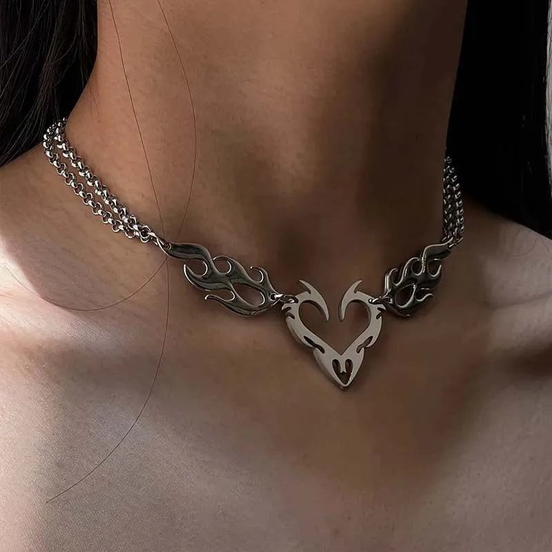 Silver Thorn Heart Choker Necklace - ATLAS 1