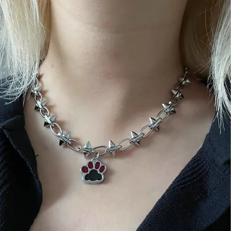Silver Thorn Heart Choker Necklace - ATLAS 1