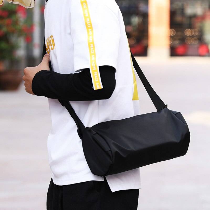 Solid Black Casual Minimalist Style Crossbody Bag - ATLAS 1