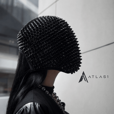 Masker Wajah Penuh Techwear dengan Paku / Kristal