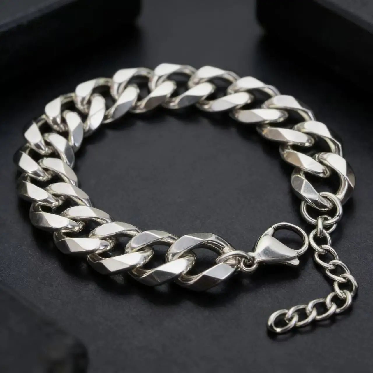 Stainless Steel Cuban Chain Bracelet - ATLAS 1