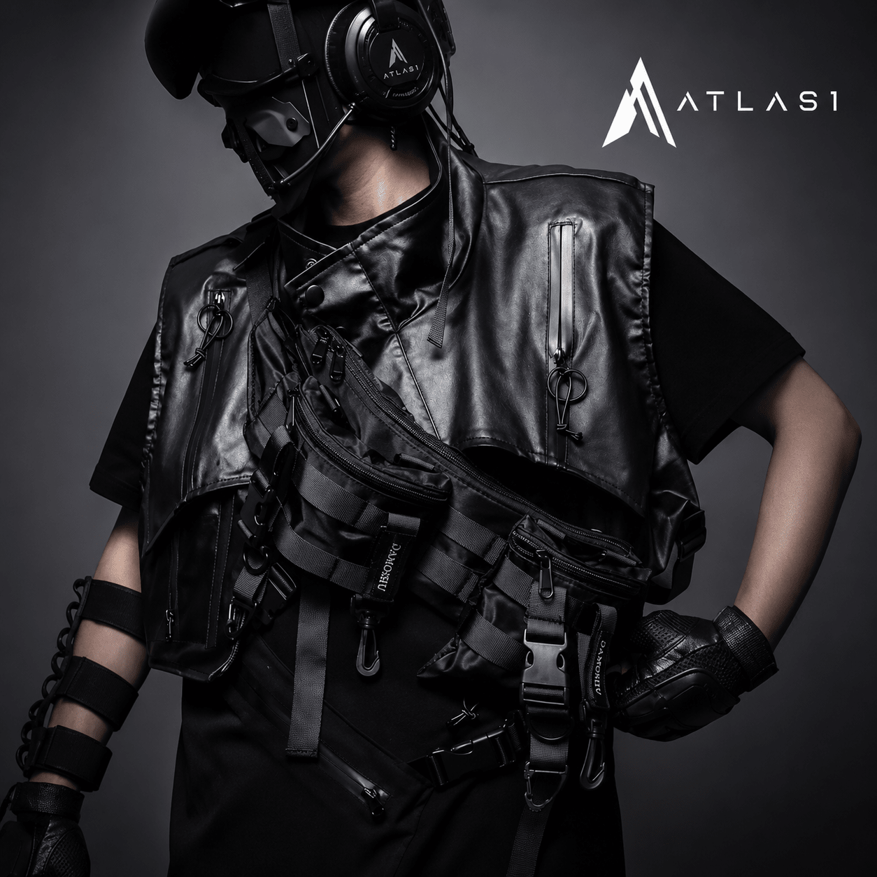 Tactical Techwear Crossbody Bag - ATLAS 1