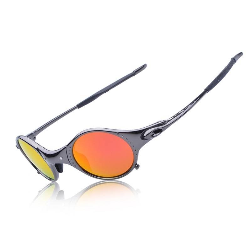 Techwear Polarized Sports Sunglasses — Metal frame for a defined outline