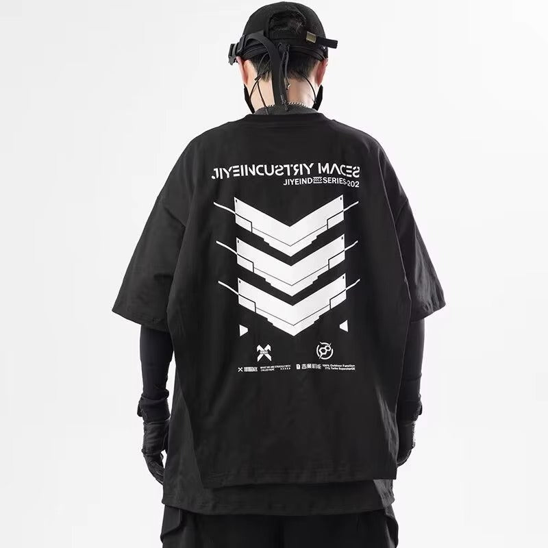 Techwear T-Shirt With Cape - ATLAS 1