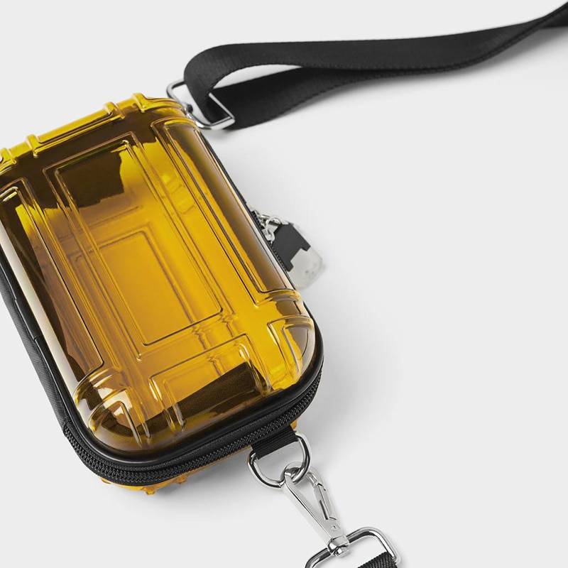 Transparent Design Techwear Messenger Bag with Wide Strap - ATLAS 1