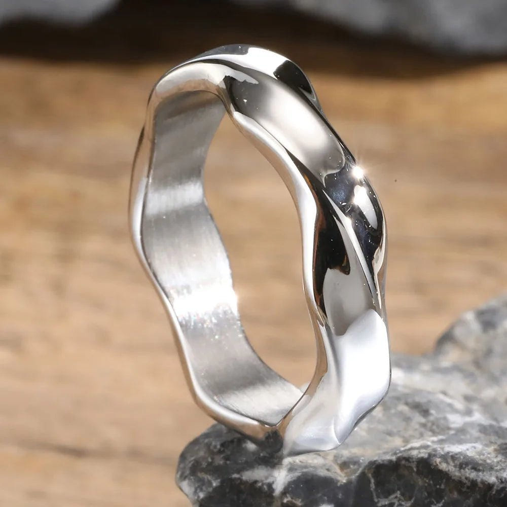 Vintage Oxidized Mobius Ring For Men - ATLAS 1