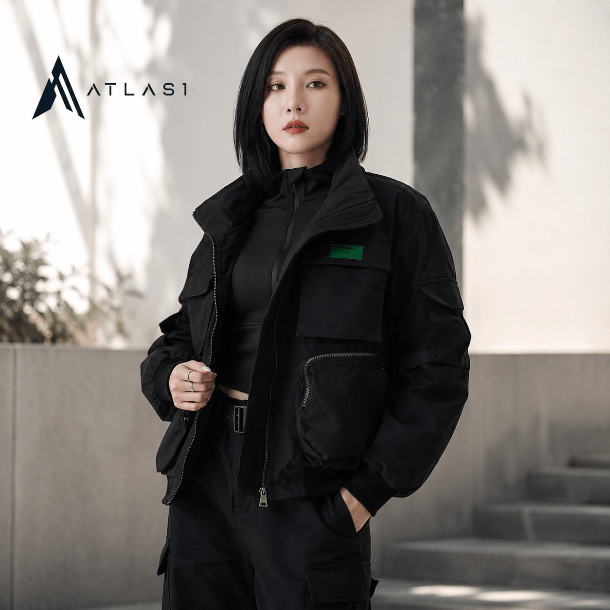 Women's Solid Black Cargo Pockets Techwear Jacket - ATLAS 1