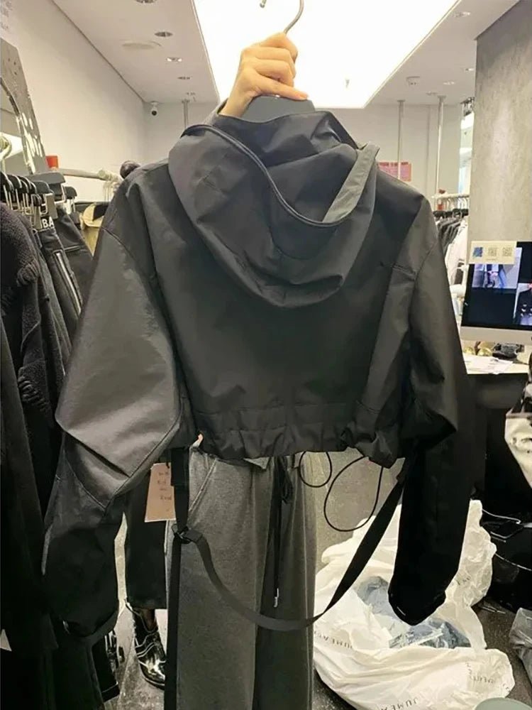 Women's Techwear Hooded Short Windbreaker Jacket - ATLAS 1