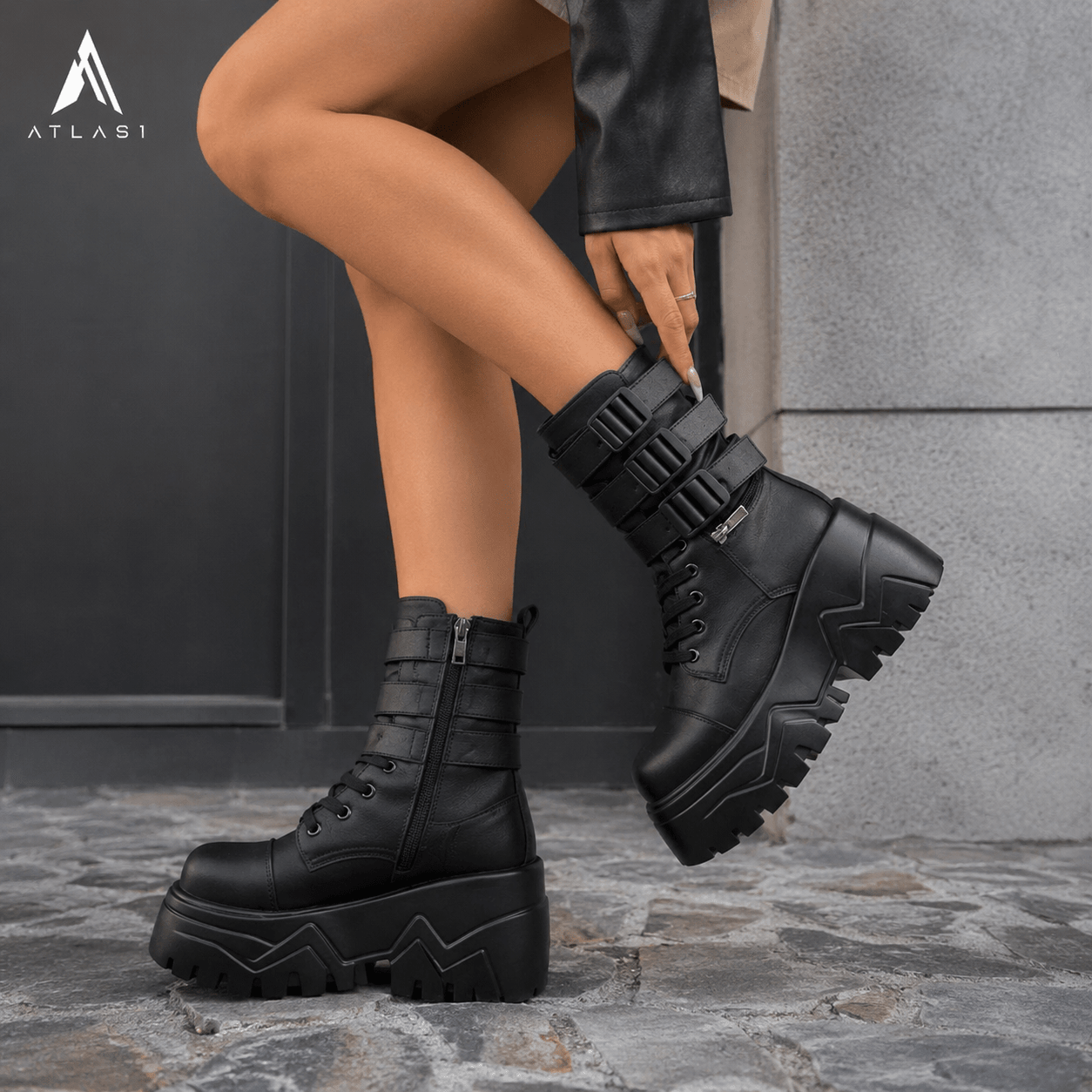 Women’s Techwear Punk Platform Buckle Boots - ATLAS 1