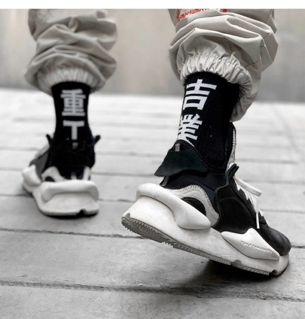 11 BYBB’S DARK 2 Pairs Hip Hop Long Socks Mens 2020 Chinese Casual Cotton Harajuku Tactical Streetwear Skateboard Socks Unisex