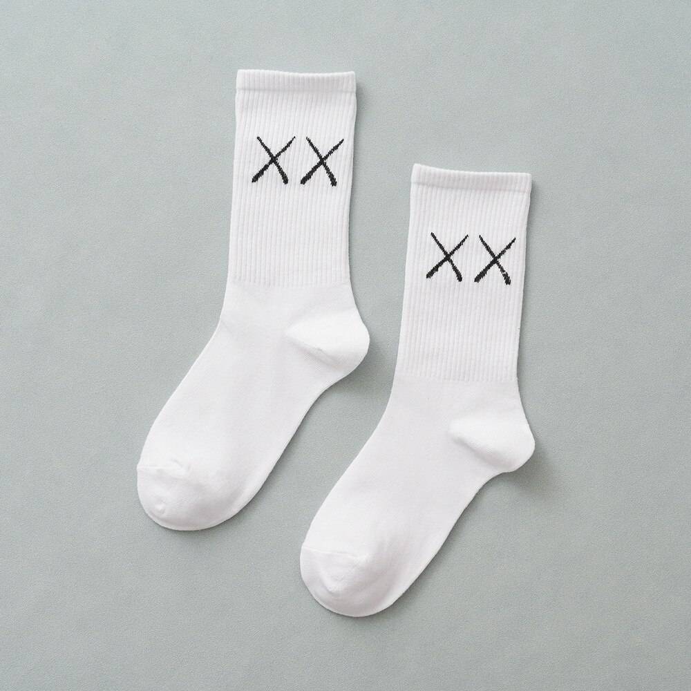 1 Pair New Men Cotton Sports Socks Breathable Compression Long Solid Black White Socks Summer Winter Tube Socks 10