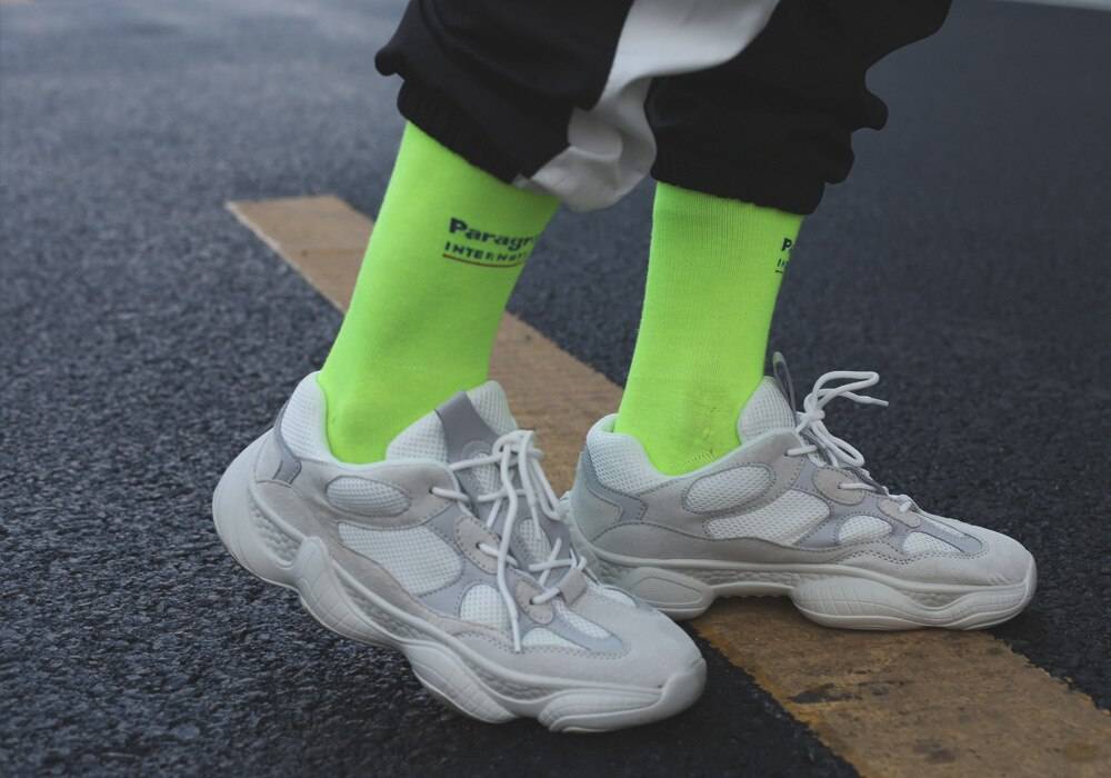 2019 new fluorescent color green socks ins Harajuku style men and women in the tube socks street shooting stockings tide 6