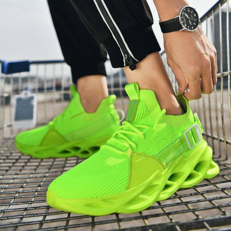 Fashion Men’s Sneakers Summer Design New Trend Mens Shoes Casual Mesh Breathable Light Tenis Masculino Adulto Size 39-46