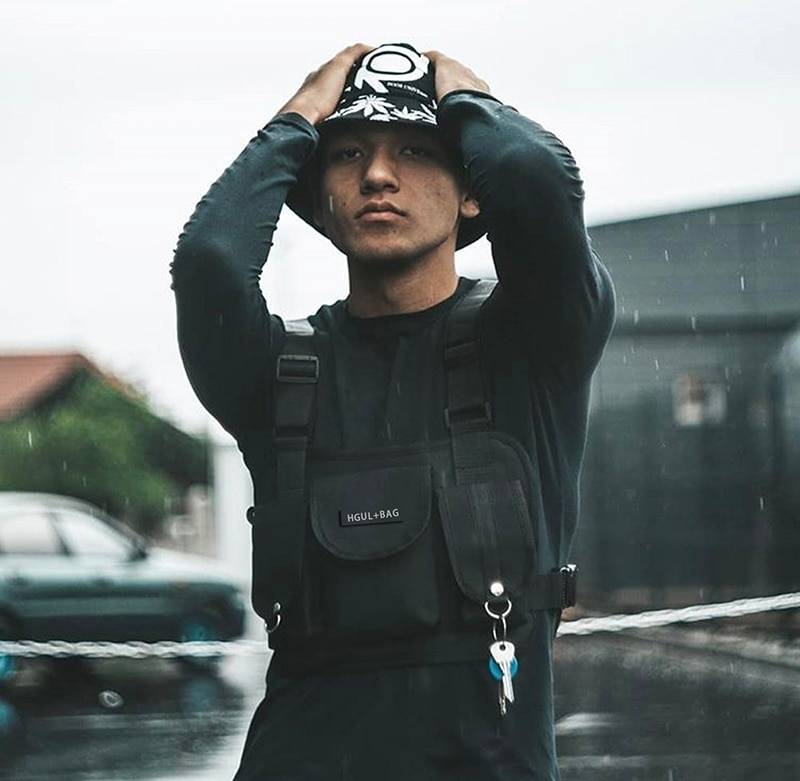Men Tactical Shoulder Bags Chest Rig Bag Hip Hop Streetwear Men Functional Waist Packs Adjustable Pockets Waistcoat Kany 27