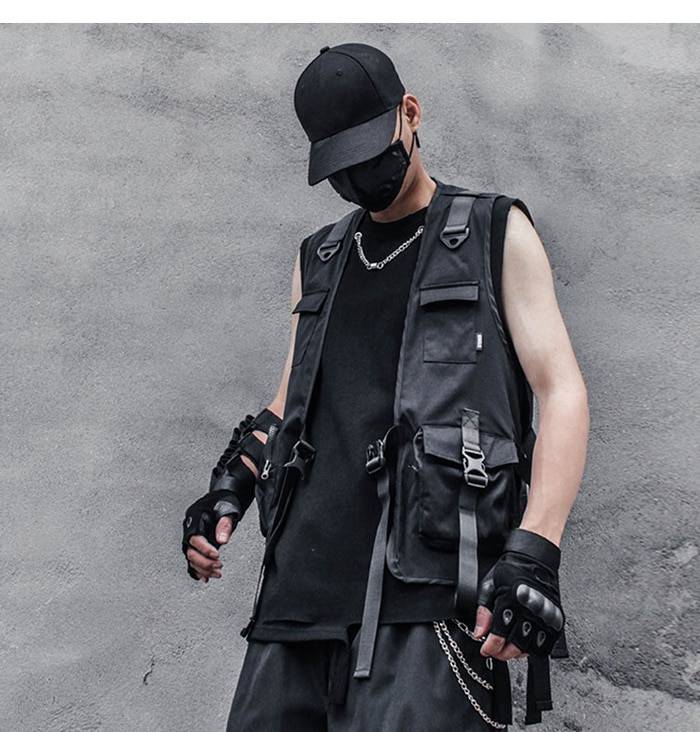 Men8217s Solid Black Cargo Techwear Vest 9