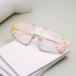 Vintage Sunglasses Women 2019 Cat Eye Rimless Sun Glasses Men Luxury Brand Designer Sunglasses Rivet One Piece Eyewear