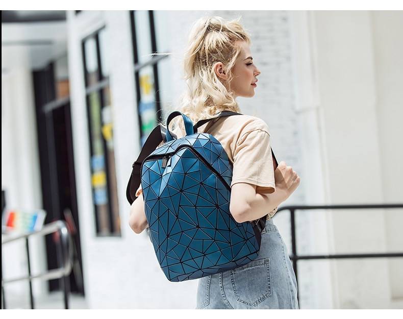 Women Hologram Backpack School Matte Geometric Backpacks Girls Travel Shoulder Bags For Women Totes Luxury Shoulder Bag 1 18